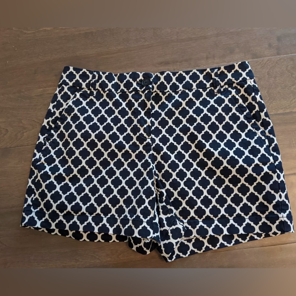 EUC CROWN AND IVY SIZE 10